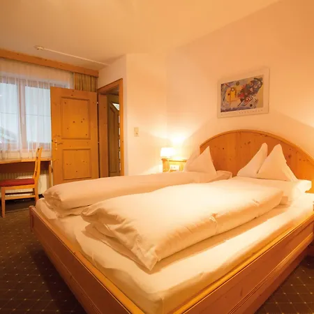 Apartment Haus Annakogl Und Haus Barbara Obergurgl